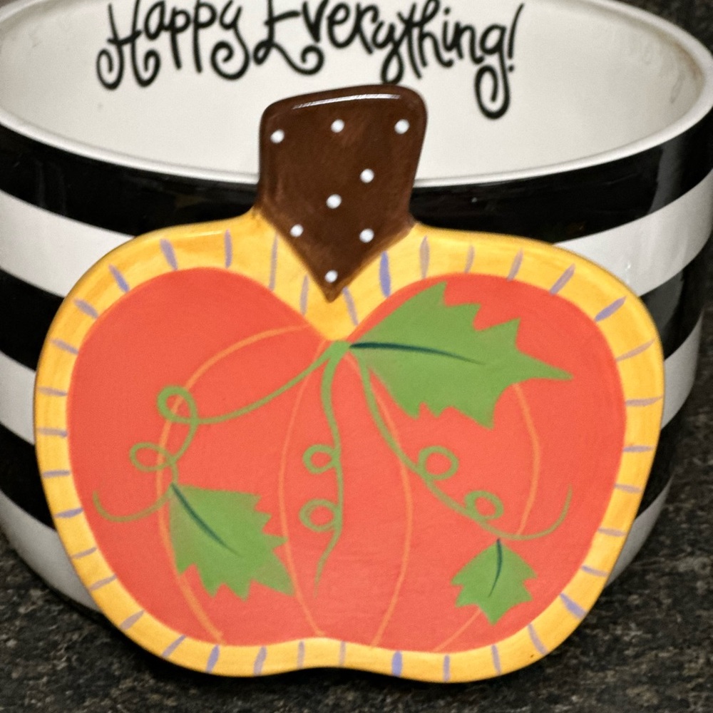 Retired Happy Everything Pumpkin